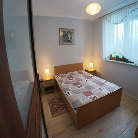 度假居 Large, Comfortable Home, Private Garden *