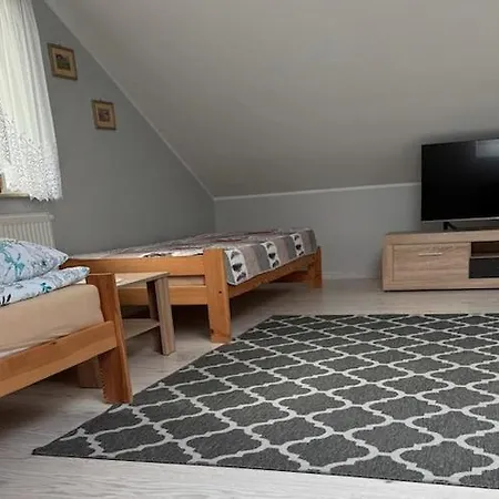 Large, Comfortable Home, Private Garden