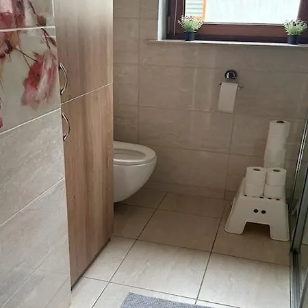 Σπίτι διακοπών Large, Comfortable Home, Private Garden