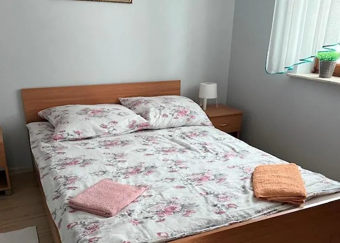 度假居 Large, Comfortable Home, Private Garden *