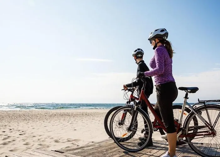 度假居 Large, Comfortable Home, Private Garden *